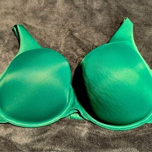 Totally Smooth Lightly Lined Balconette Bra